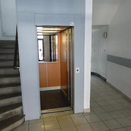 Rue Du 22 Novembre Apartamento *